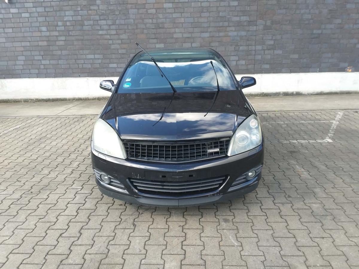 Opel Astra H GTC original Heckklappe mit Heckscheibe Z20R Saphirschwarz Coupe Bj.2006